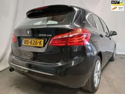 Zwart Gebruikt 2015 BMW 225 Active Tourer MPV | € 9.950