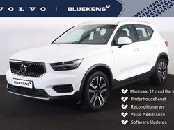 Wit Gebruikt 2022 Volvo XC40 Momentum SUV | € 29.900 (Super prijs)