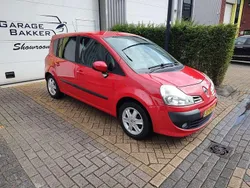 Rood Gebruikt 2008 Renault Grand Modus Dynamique MPV | € 1.395 (Eerlijke prijs)