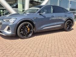 Blauw Gebruikt 2020 Audi e-tron SUV | € 32.500 (Eerlijke prijs)