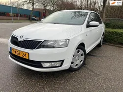 Wit Gebruikt 2014 Skoda Rapid Ambition Hatchback | € 7.650 (Eerlijke prijs)