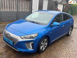 Blauw Gebruikt 2018 Hyundai Ioniq Comfort Hatchback | € 8.999