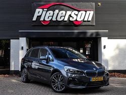 Grijs Gebruikt 2019 BMW 225 Active Tourer iPerformance MPV | € 17.750 (Eerlijke prijs)