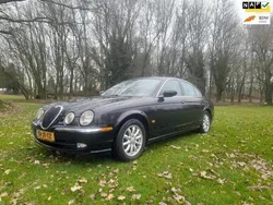 Zwart Gebruikt 2002 Jaguar S-Type Executive Sedan | € 3.990 (Eerlijke prijs)