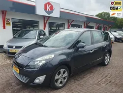 Zwart Gebruikt 2011 Renault Grand Scénic III Bose Edition MPV | € 6.450 (Duur)