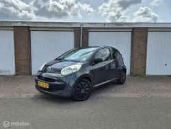 Grijs Gebruikt 2006 Citroën C1 Hatchback | € 1.395 (Eerlijke prijs)