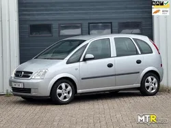 Grijs Gebruikt 2004 Opel Meriva MPV | € 1.650 (Eerlijke prijs)
