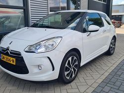 Wit Gebruikt 2010 Citroën DS3 Chic Hatchback | € 3.250 (Eerlijke prijs)