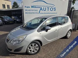 Grijs, metallic lak Gebruikt 2011 Opel Meriva Edition MPV | € 1.991 (Super prijs)
