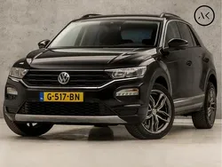 Zwart, metallic lak Gebruikt 2018 VW T-Roc Sportline SUV | € 17.945 (Eerlijke prijs)