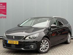 Zwart Gebruikt 2020 Peugeot 308 Premium Stationwagen | € 12.444 (Eerlijke prijs)