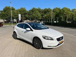 Wit Gebruikt 2012 Volvo V40 Kinetic Stationwagen | € 3.450 (Eerlijke prijs)
