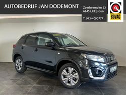 Zwart Gebruikt 2024 Suzuki Vitara SUV | € 24.900 (Eerlijke prijs)