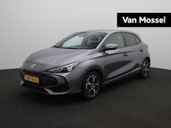 Grijs Gebruikt 2024 MG MG3 Luxury Hatchback | € 21.995 (Eerlijke prijs)