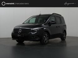 Zwart Nieuw 2024 Mercedes EQT200 Premium MPV | € 28.472