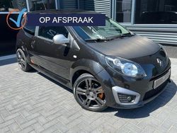Zwart Gebruikt 2008 Renault Twingo R.S. Hatchback | € 5.499 (Eerlijke prijs)