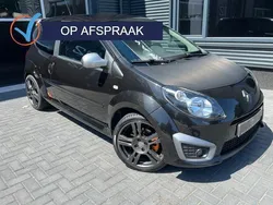 Zwart Gebruikt 2008 Renault Twingo R.S. Hatchback | € 5.899 (Eerlijke prijs)