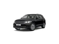 Zwart Gebruikt 2022 VW Tiguan Elegance SUV | € 40.324 (Goede deal)