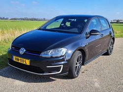 Zwart Gebruikt 2015 VW Golf VII GTE Hatchback | € 11.900 (Iets duurder)