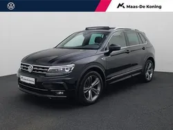 Zwart Gebruikt 2020 VW Tiguan Highline SUV | € 32.880 (Eerlijke prijs)