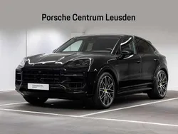 Zwart Gebruikt 2024 Porsche Cayenne S E-Hybrid SUV | € 129.900 (Goede deal)