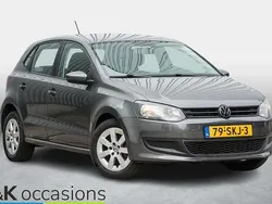 Grijs, metallic lak Gebruikt 2011 VW Polo Hatchback | € 4.950 (Eerlijke prijs)