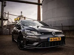 Grijs Gebruikt 2017 VW Golf VII R Stationwagen | € 28.000 (Iets duurder)