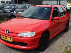 Rood Gebruikt 2000 Peugeot 306 GTi Stationwagen | € 750