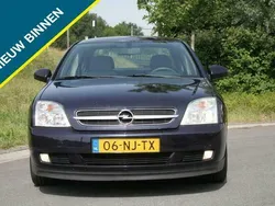 Blauw Gebruikt 2003 Opel Vectra Comfort Sedan | € 1.599 (Eerlijke prijs)