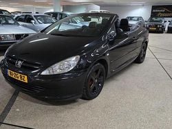 Zwart Gebruikt 2004 Peugeot 307 CC Cabriolet | € 1.450 (Eerlijke prijs)