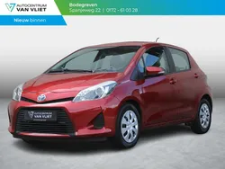 Rood Gebruikt 2012 Toyota Yaris Hybrid Hatchback | € 10.899 (Duur)