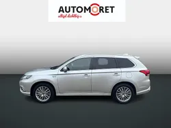 Suv Gebruikt 2021 Mitsubishi Outlander P-HEV Intense+ SUV | € 29.950 (Iets duurder)