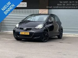 Zwart Gebruikt 2009 Toyota Aygo Hatchback | € 2.450 (Eerlijke prijs)