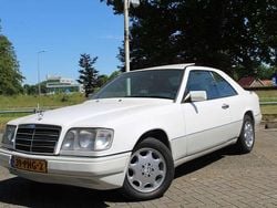 Wit Gebruikt 1994 Mercedes E220 Elegance Coupé | € 14.500