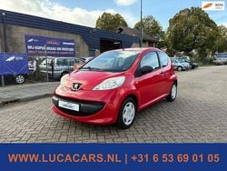 Rood Gebruikt 2008 Peugeot 107 Urban Move Hatchback | € 1.495 (Goede deal)