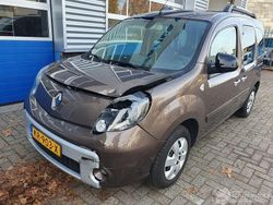 Bruin Gebruikt 2013 Renault Kangoo MPV | € 4.950