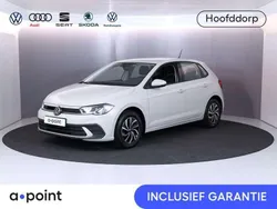 Grijs Gebruikt 2023 VW Polo Life Hatchback | € 18.449 (Goede deal)
