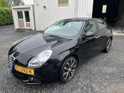Zwart Gebruikt 2011 Alfa Romeo Giulietta Progression Hatchback | € 6.995 (Eerlijke prijs)