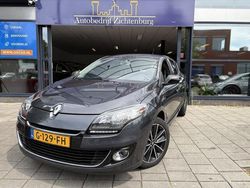 Zwart Gebruikt 2012 Renault Mégane III Bose Edition Hatchback | € 4.749 (Goede deal)