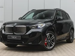 Zwart Nieuw 2025 BMW iX1 Comfort Edition SUV | € 57.884 (Super prijs)