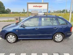 Blauw Gebruikt 2002 Skoda Fabia Comfort Stationwagen | € 899 (Goede deal)