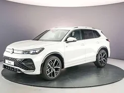 Wit Gebruikt 2024 VW Tiguan Business SUV | € 48.900 (Eerlijke prijs)