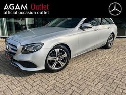 Grijs Gebruikt 2017 Mercedes 200 Stationwagen | € 24.495 (Eerlijke prijs)