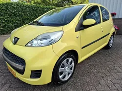 Geel Gebruikt 2010 Peugeot 107 Hatchback | € 4.495 (Goede deal)