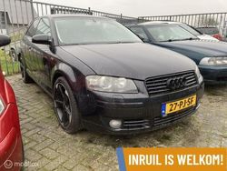 Zwart Gebruikt 2004 Audi A3 Ambiente Hatchback | € 950 (Eerlijke prijs)