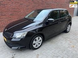 Zwart Gebruikt 2016 Skoda Fabia Active Hatchback | € 6.950 (Goede deal)