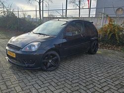 Zwart Gebruikt 2006 Ford Fiesta ST Hatchback | € 2.450 (Goede deal)