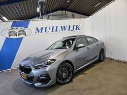 Grijs Gebruikt 2021 BMW 218 M Sport Sedan | € 21.950 (Goede deal)