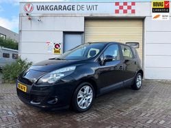 Zwart Gebruikt 2012 Renault Scénic III Authentique MPV | € 4.999 (Goede deal)