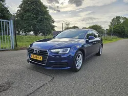 Blauw Gebruikt 2019 Audi A4 Design Stationwagen | € 18.950 (Iets duurder)